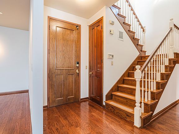 2nd image of 1432 Camden Ave APT 301