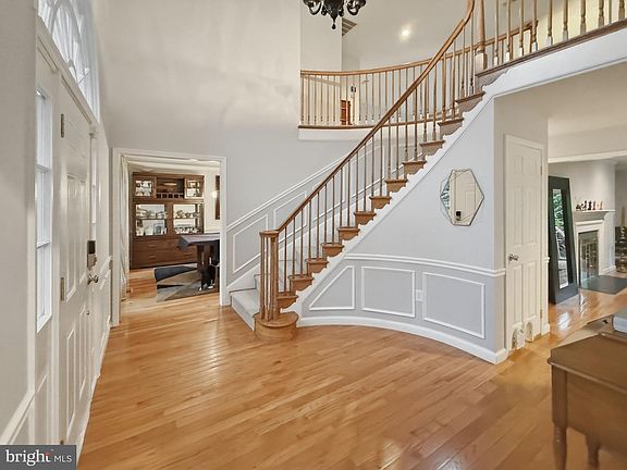 2nd image of 9213 Mistwood Dr