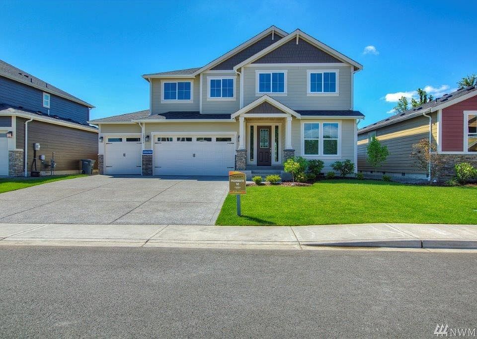 Pictures of previously built home and for illustration purposes only. Some features may be upgrades. 