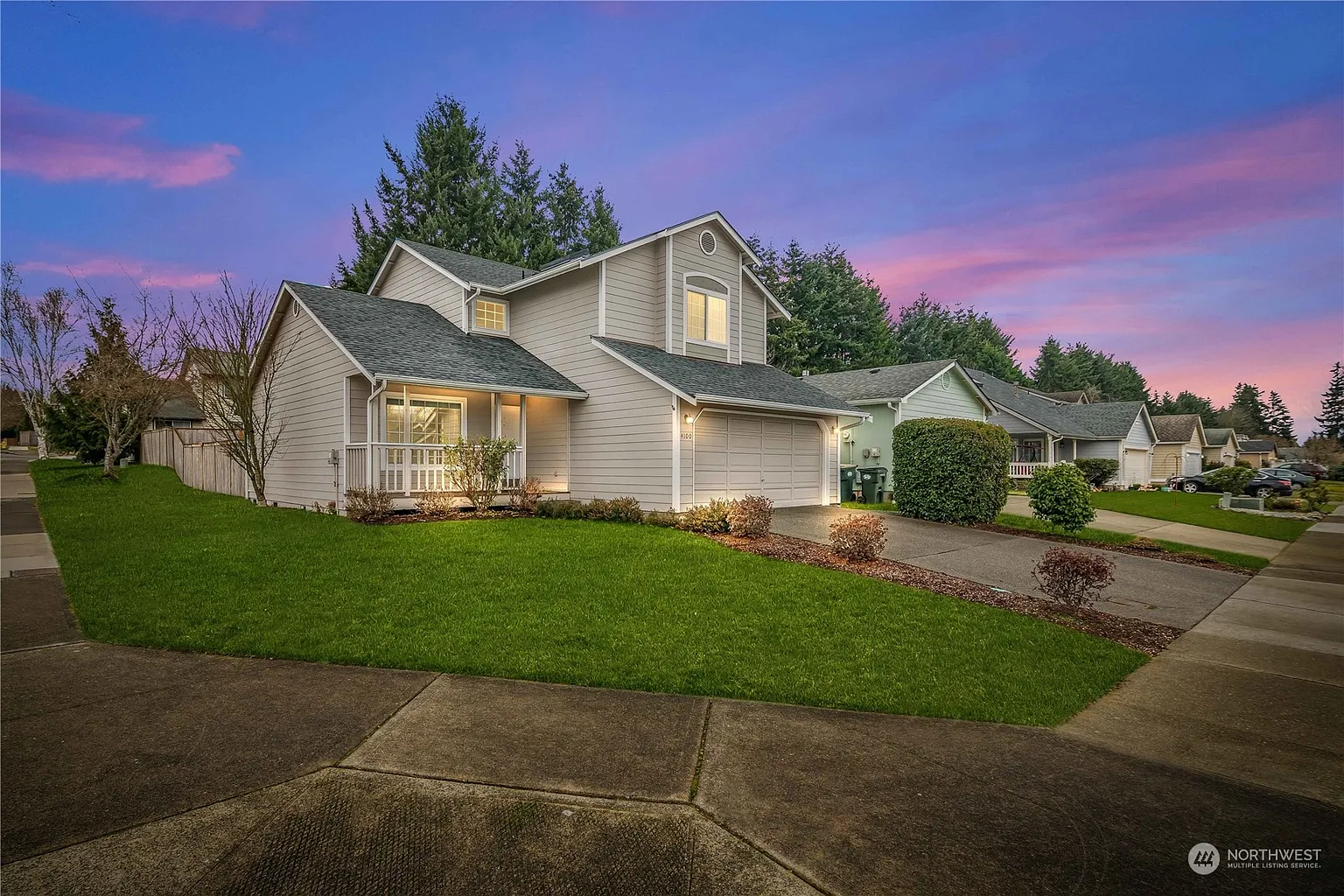 4100 Avonlea Drive SE photo 1