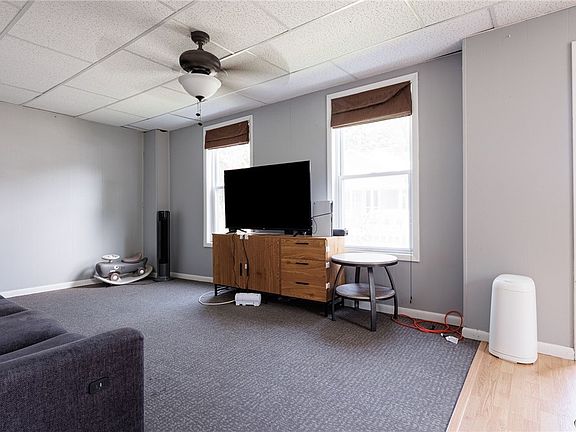 2nd image of 215 W Main St