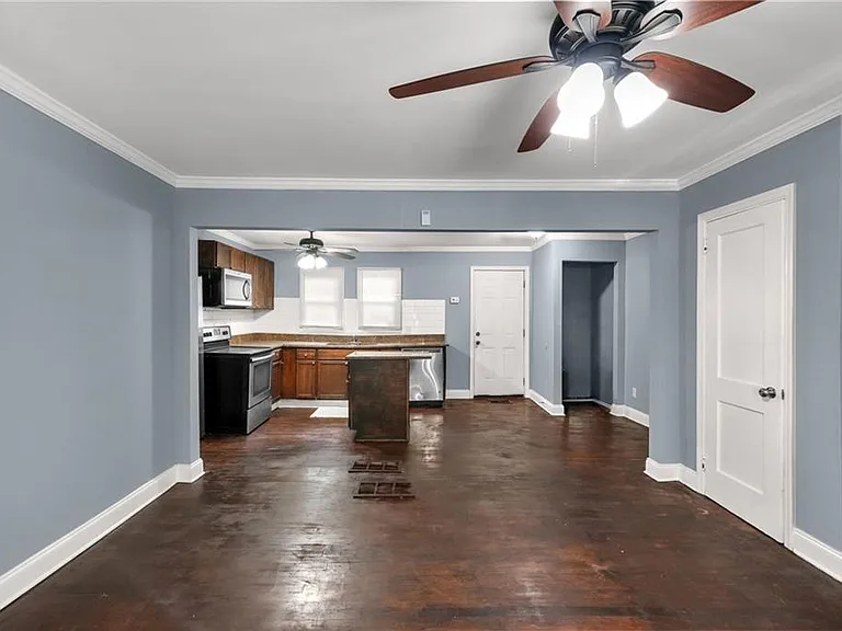 360 Betsy Ave SW — Photo 11