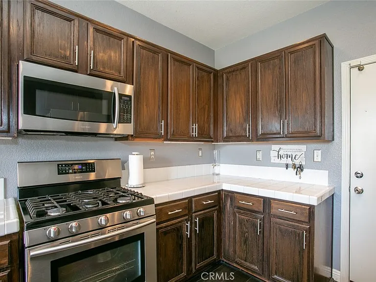 29208 Dakota Dr — Photo 11