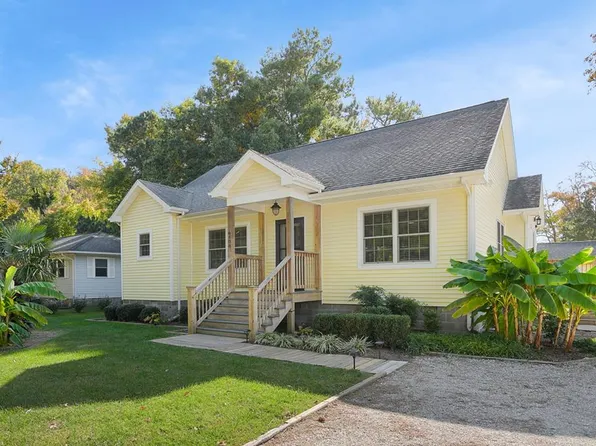 6408 Annamessex Ln, Chincoteague, VA 23336