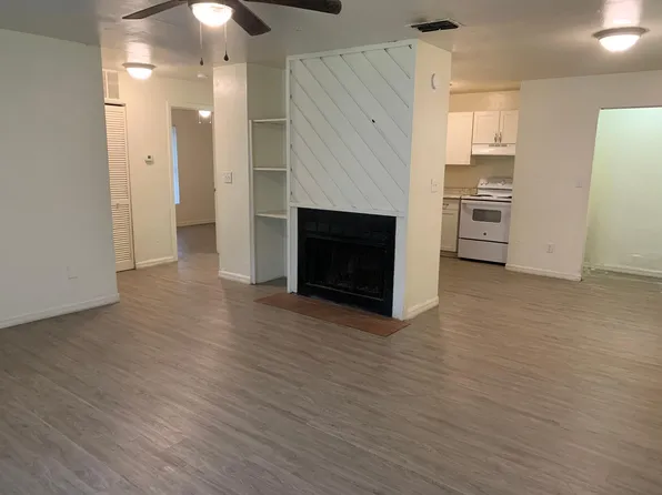 6133 NW 26th St, Gainesville, FL 32653