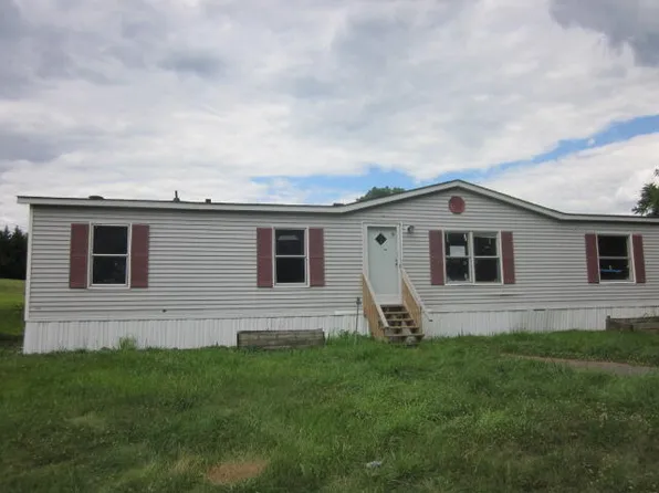 1500 Webster Rd, Glade Hill, VA 24092