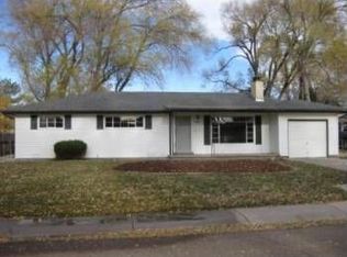 204 Grape Dr, Colorado Springs, CO 80911