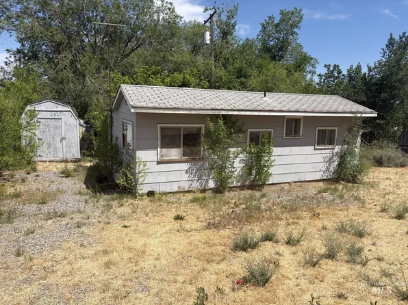 117 McCulloch Dr, West Magic, ID 83352