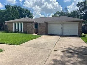 3 bed, 2.0 bath, 1602 sqft, $1,950 — Photo 1