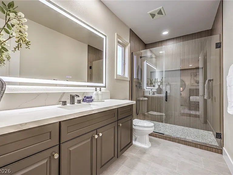 7520 Captains Harbor Dr — Photo 30
