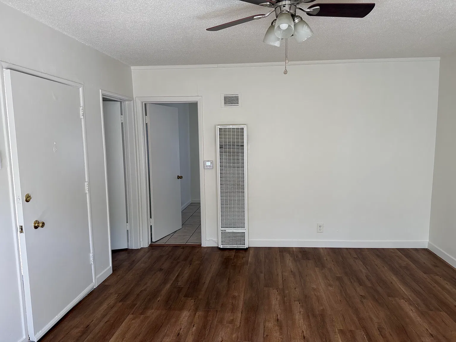 1 bed, 650 sqft, $1,350 — Photo 2