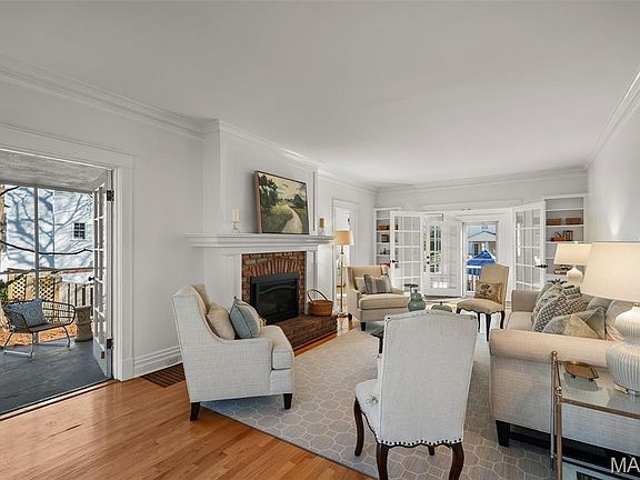 5th image of 210 Jefferson Rd