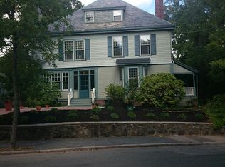 28 Allerton St, Brookline, MA 02445