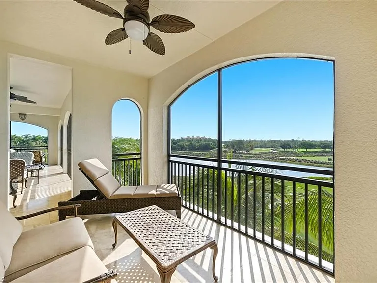 2538 Marquesa Royale Ln #Penthouse 5-301 — Photo 29