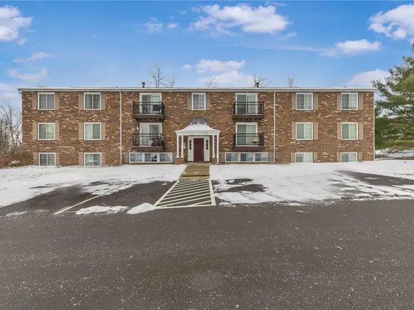 6318 Patrick Henry Dr, Aliquippa, PA 15001