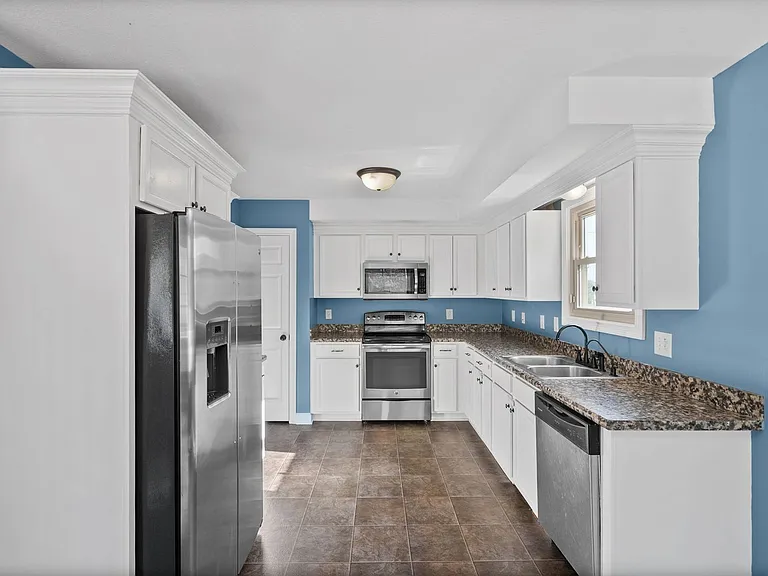 3469 Bradfield Dr — Photo 12