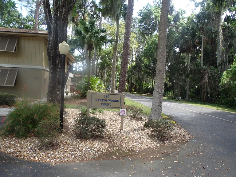 110 Cypress Woods Ct #3B — Photo 8