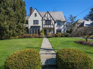 19 Cohawney Rd, Scarsdale, NY 10583