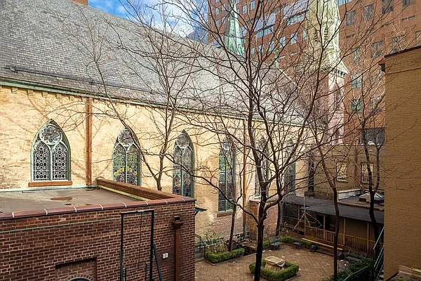 Sold by Town Residential | media 25