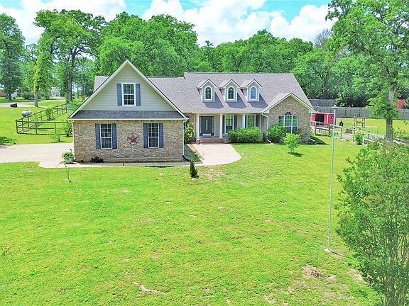 2nd image of 419 County Road 2335