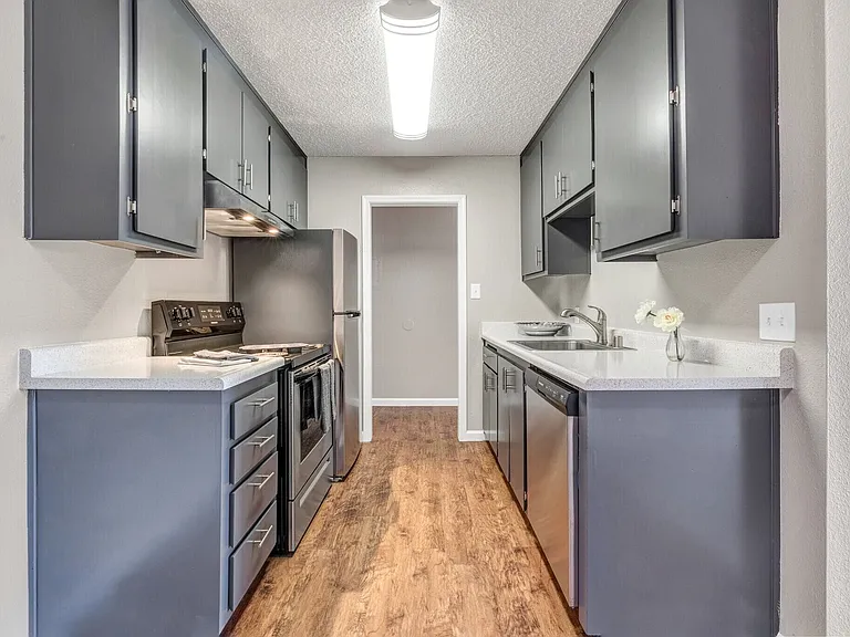 Stardust Villa Apartments — Photo 7