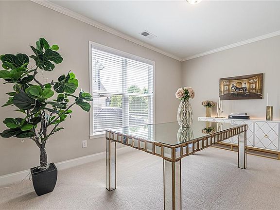 5th image of 3355 Pierview Dr