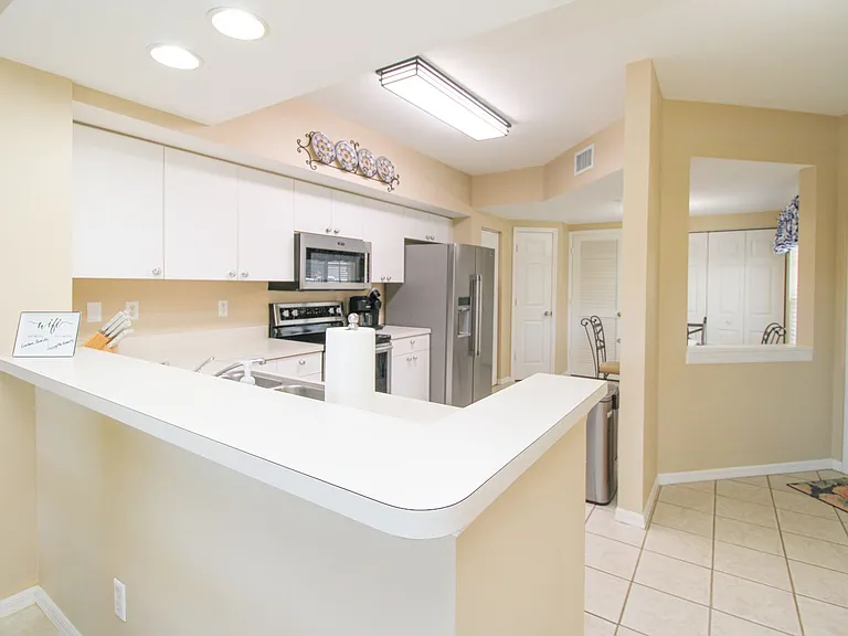 5025 Cedar Springs Dr #102 — Photo 33