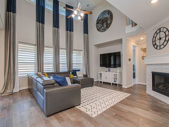 4th image of 4439 Rolling Field Ln