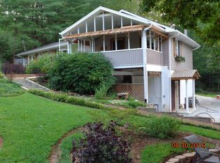 61 Boswell Cir, Travelers Rest, SC 29690