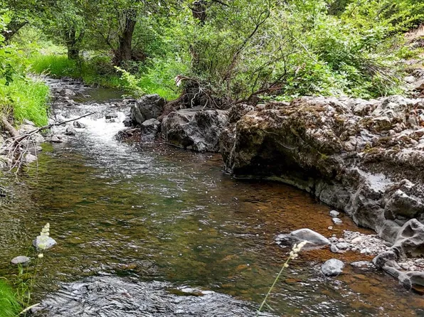 17422 Scopar Rd, Grass Valley, CA 95949