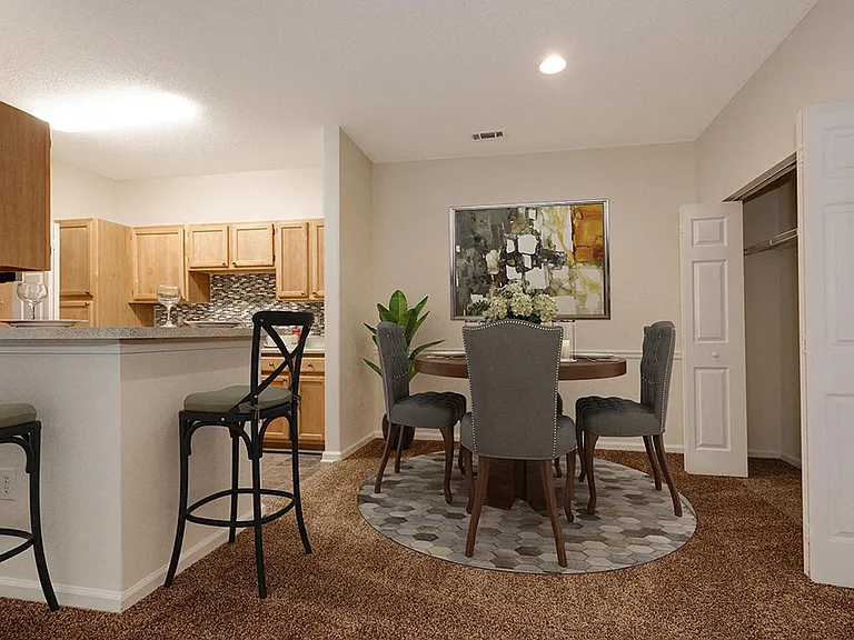 Forest Oaks Apartment Homes — Photo 3