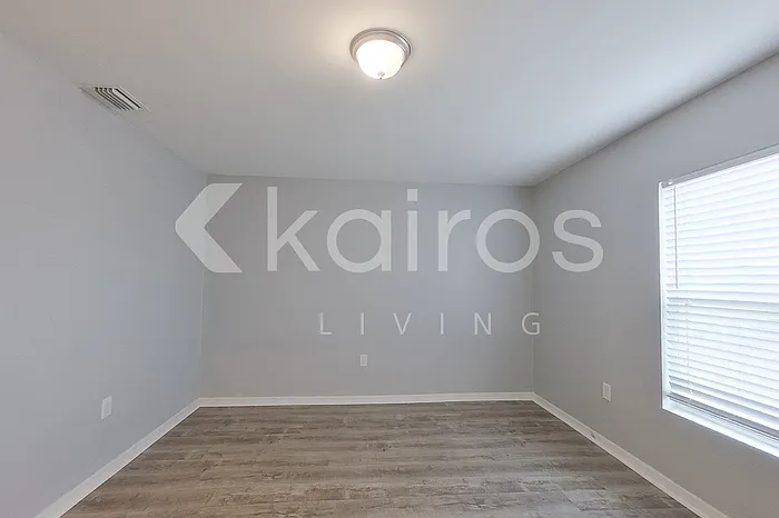 3024 NE 1st Ave — Photo 14