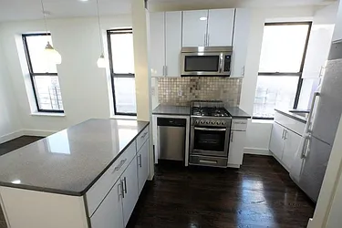 Rented by Ledvech Group