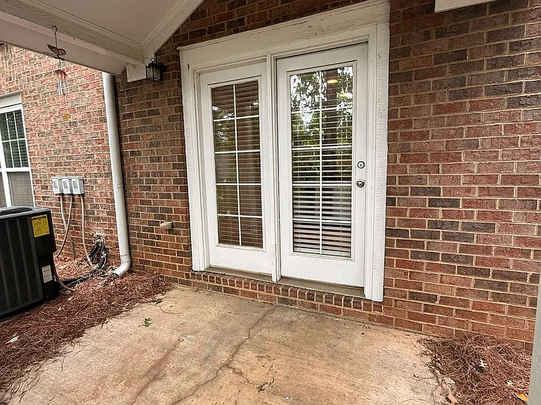 1035 Barnett Shoals Rd #214 — Photo 5