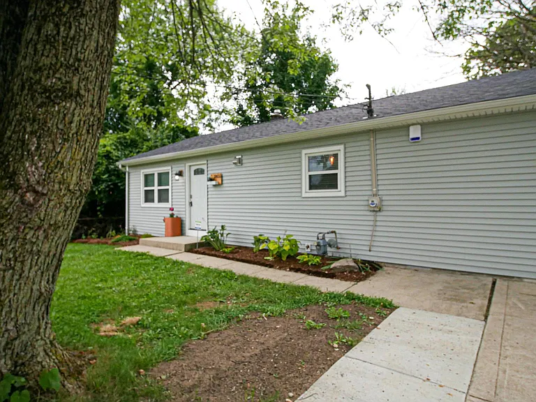 1803 Fairwood Ave — Photo 17