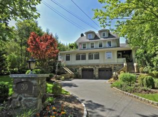 30 Dartmouth Rd, Mountain Lakes, NJ 07046