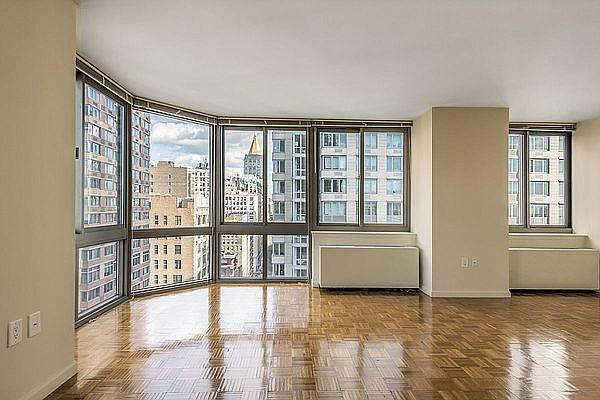 1st image of 100 W 26th St APT 20H