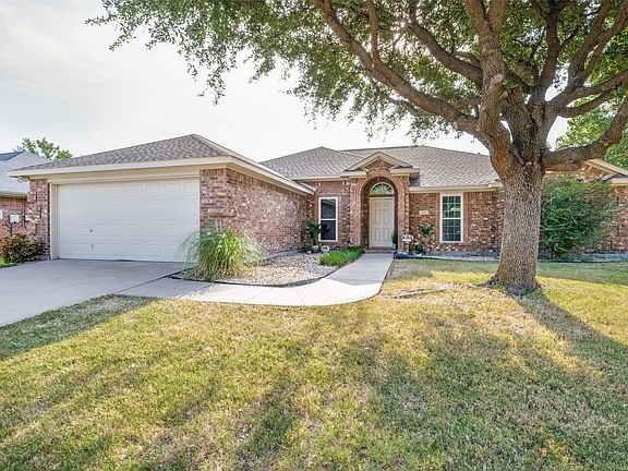 5th image of 408 Hardwicke Ln