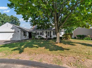7 Casciello Dr, Plainville, CT 06062