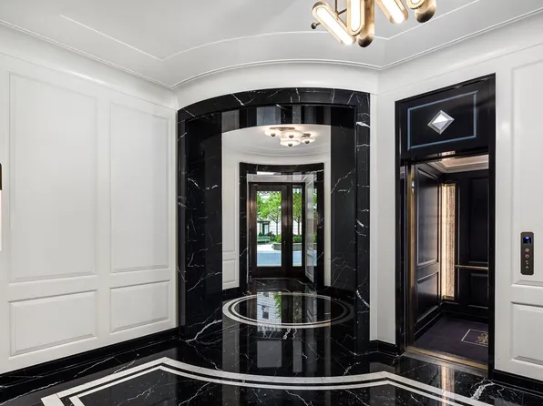 225 West 86th Street image 5 of 18