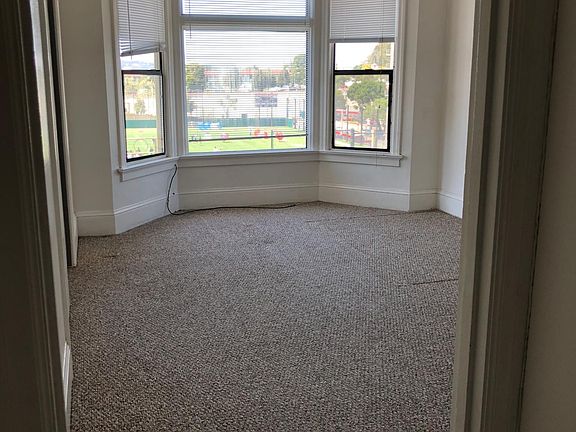 3rd image of 3030 Polk St APT 9