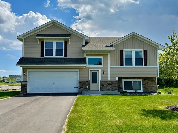 440 Wildflower Ln, Waverly, MN 55390