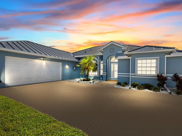 2891 SE Buccaneer Circle, Port St Lucie, FL 34952