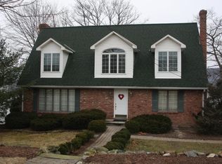 130 Long Pond Rd, Hewitt, NJ 07421