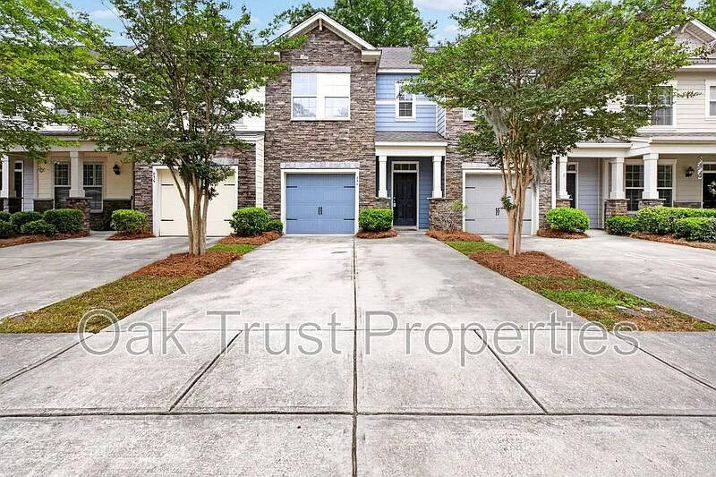 Building Photo - 854 Bibury Ct