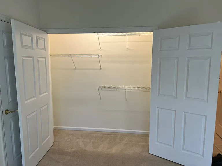 942 Oakwood Ave — Photo 13