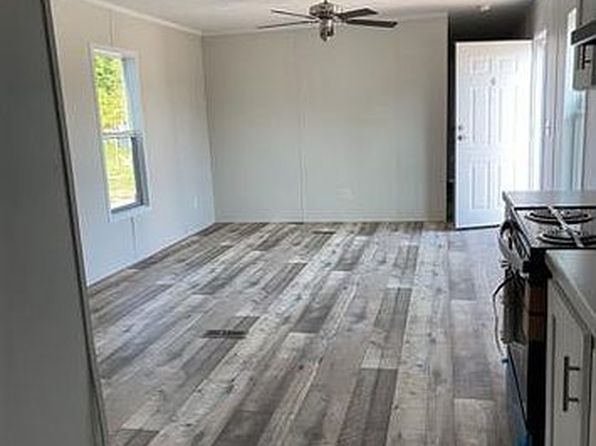 126 Jason Dr, Frankfort, KY 40601