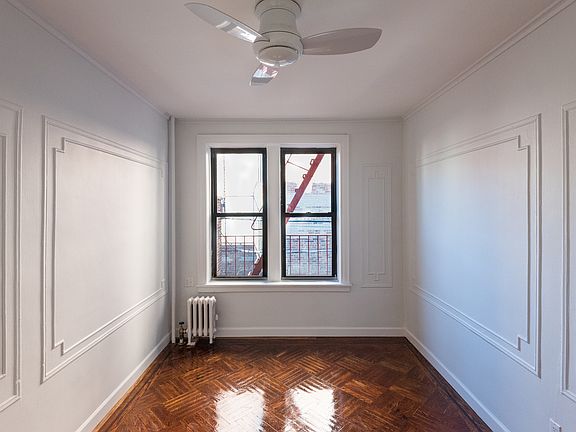 5th image of 325 Empire Blvd APT 2