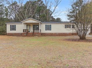 1512 Seabrook School Rd, Fayetteville, NC 28312