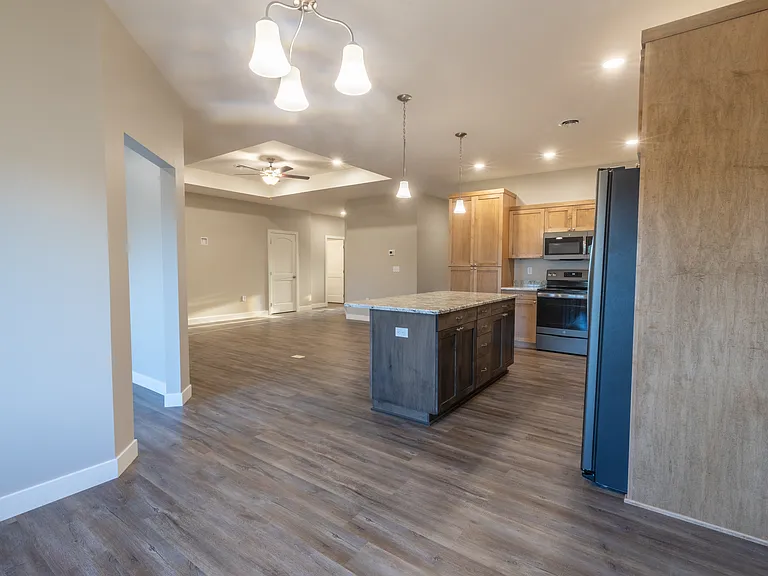711 Lancelot Dr N #1 — Photo 22